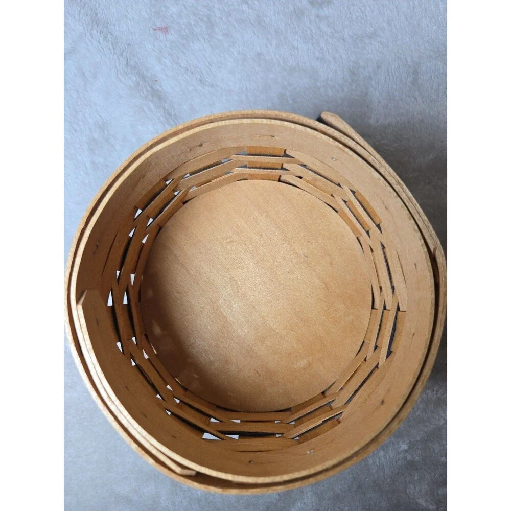 Vintage 2000 Bradford Basket Co Round Lidded Basket Signed CMG Oak Lid